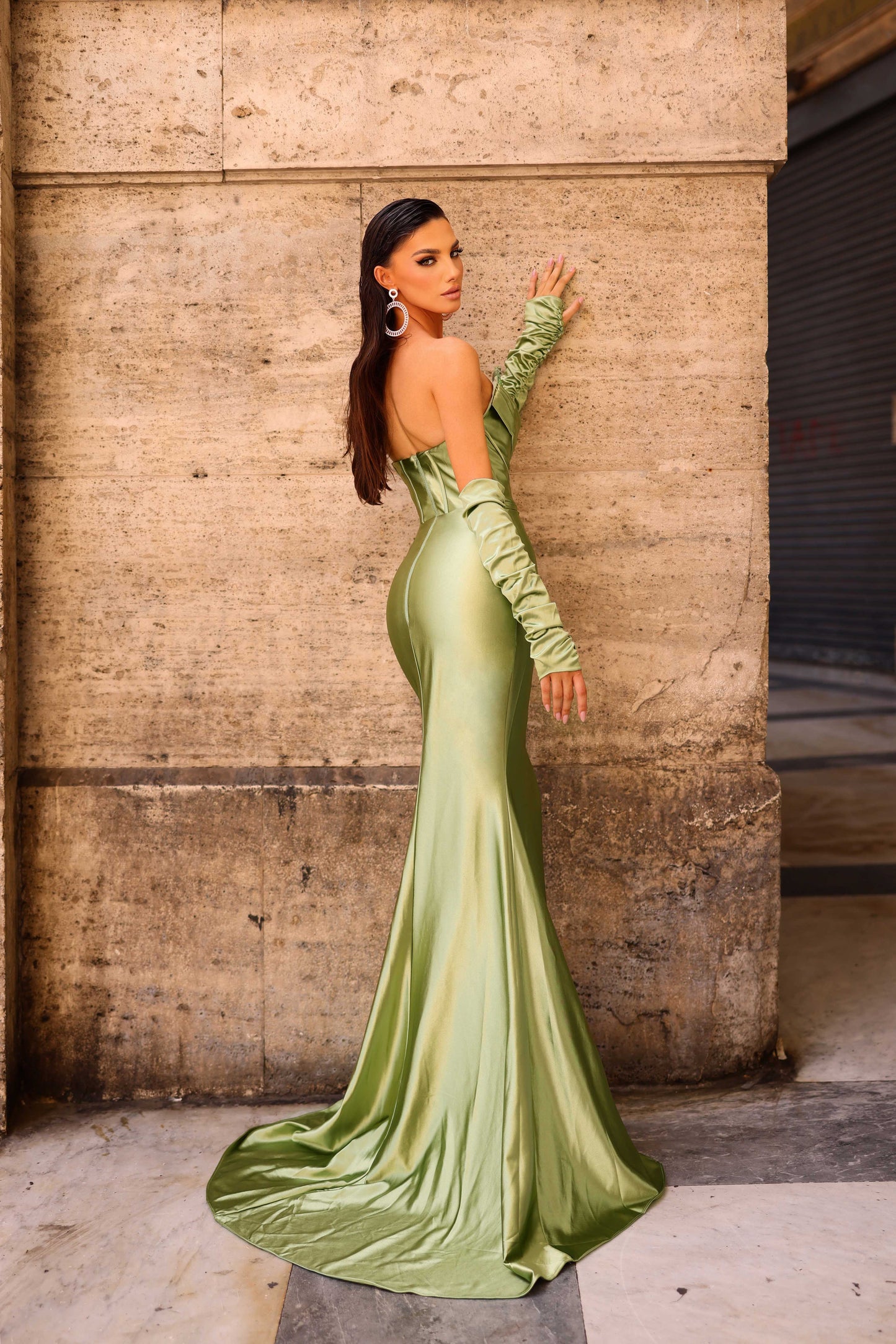 NC1093 Strapless Gown