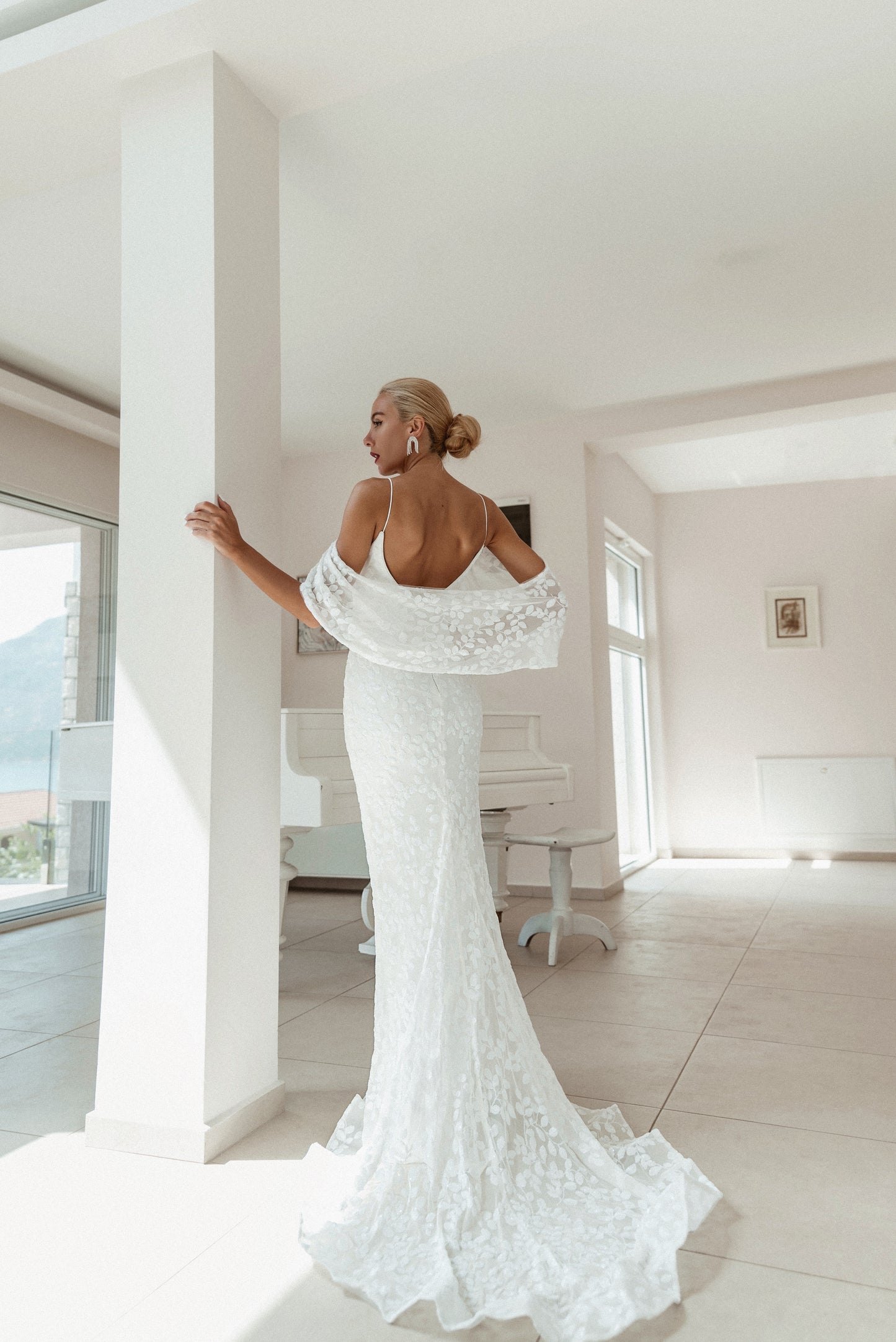 BB018 Wedding Gown