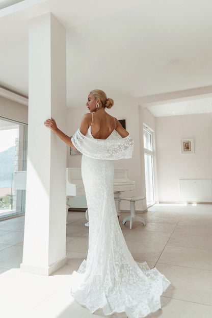BB018 Wedding Gown
